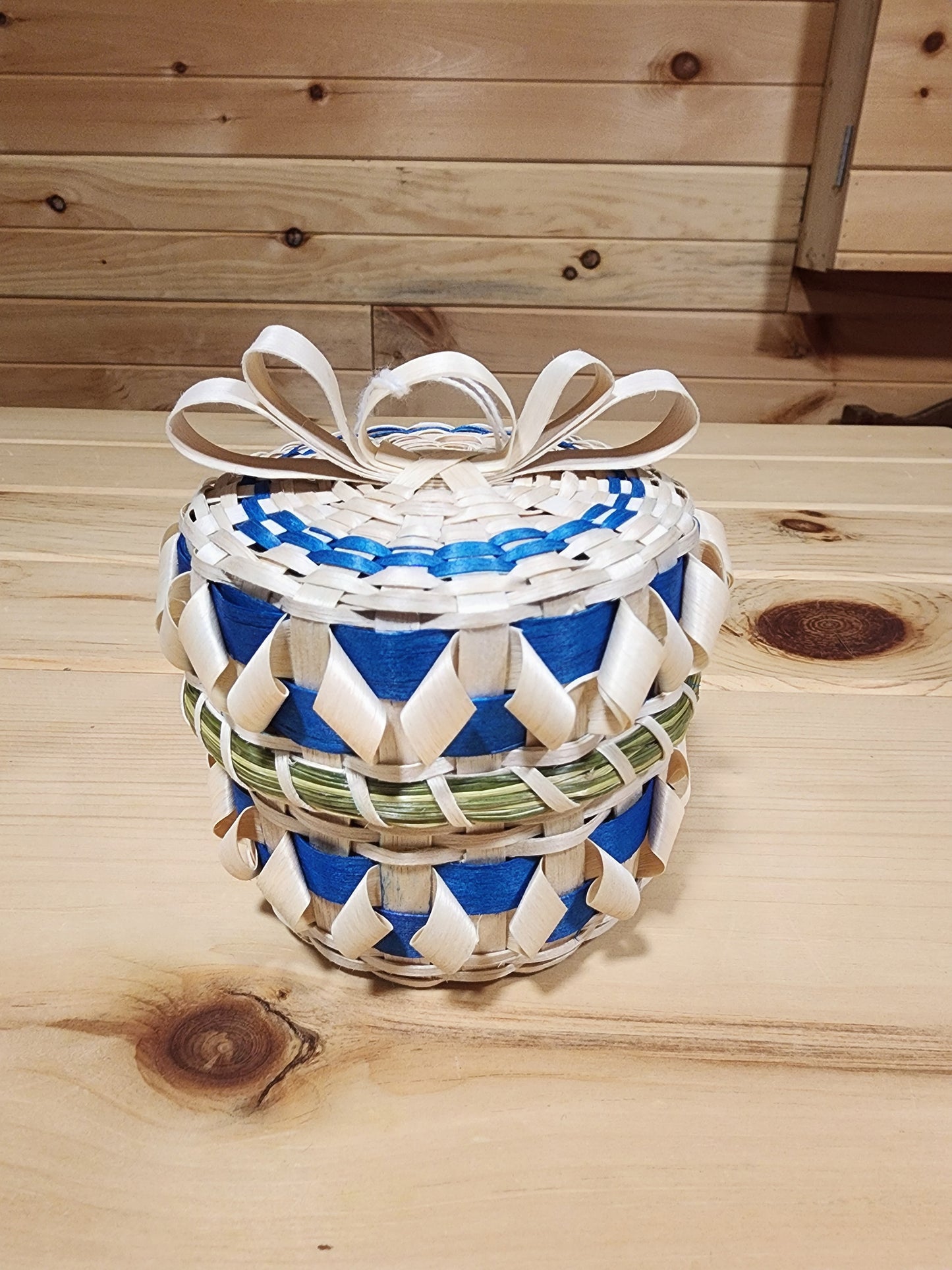 Small Ash Basket - with Sweetgrass Lid - Blue Dye Design