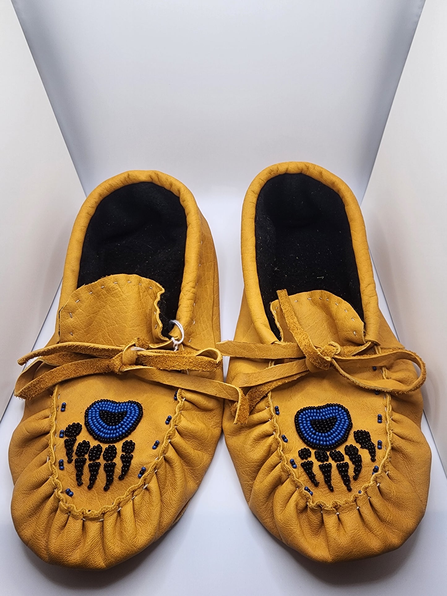 Leather Moccasins - Size 9(U.S.) - with Beaded Bearpaw Design