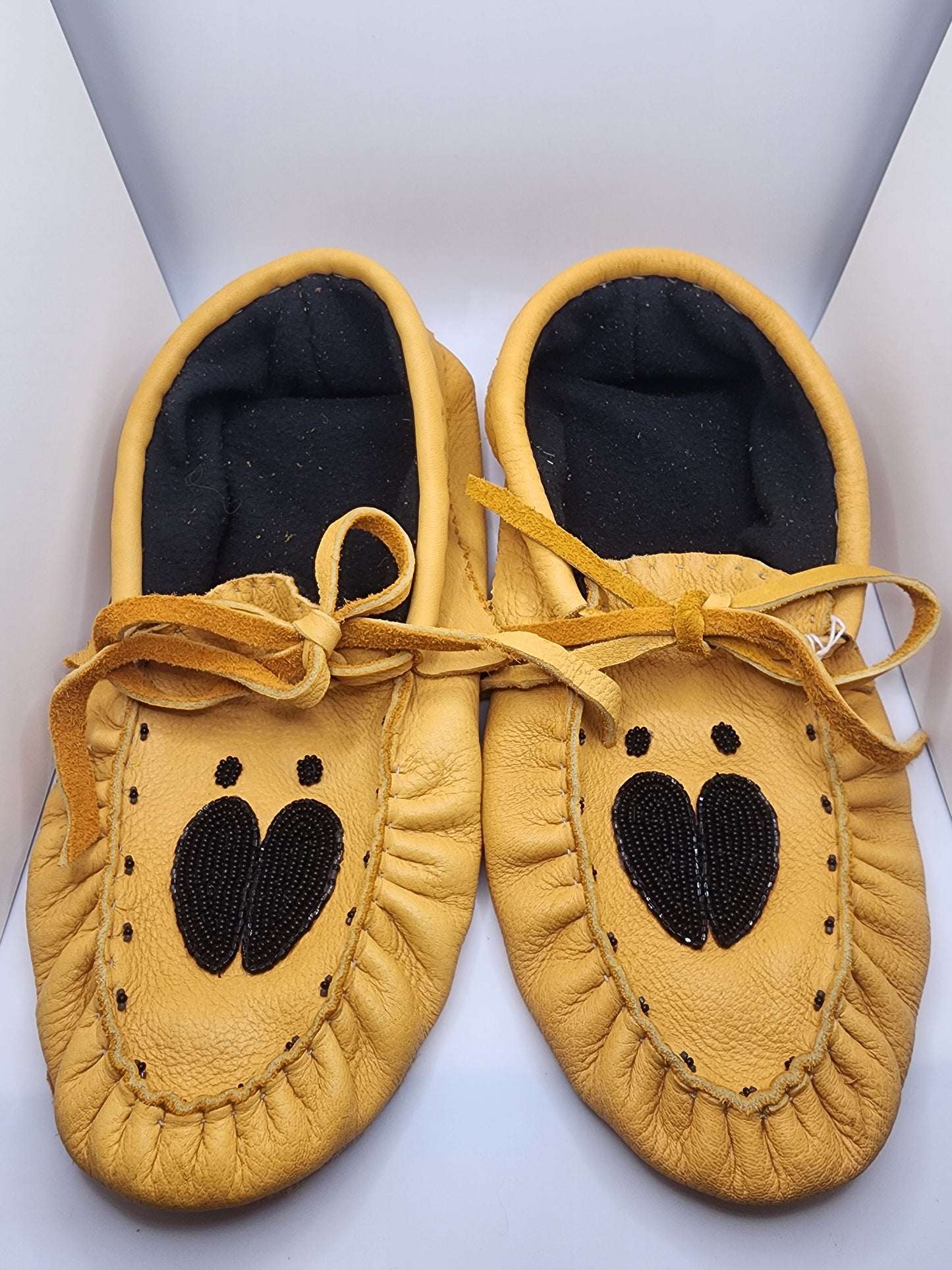 Leather Moccasins - Size 10(U.S.) - with Beaded Moose Print Design