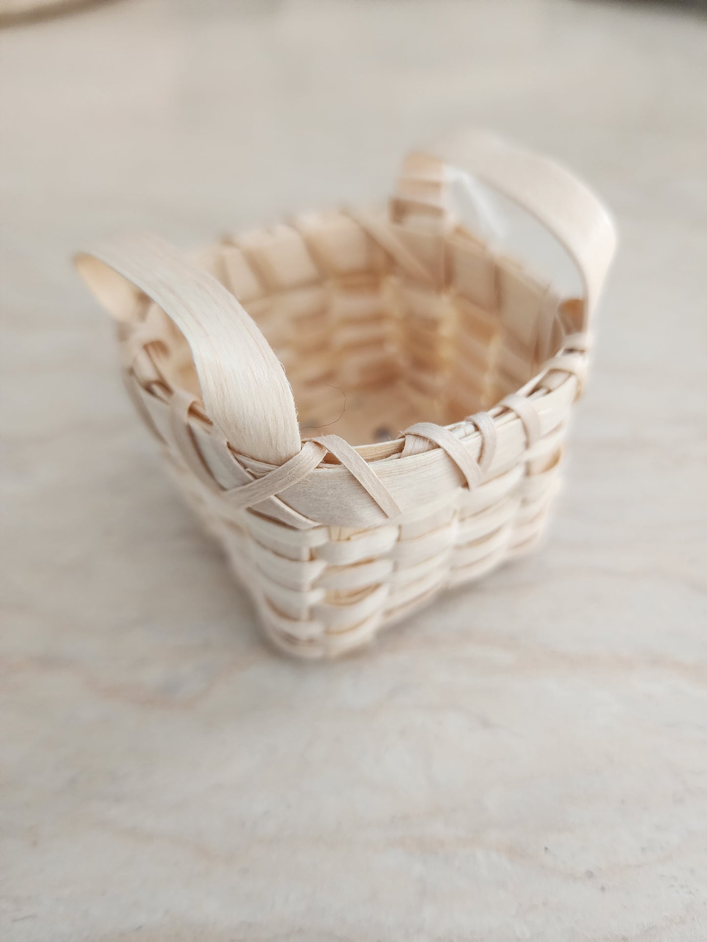 Mini Ash Basket