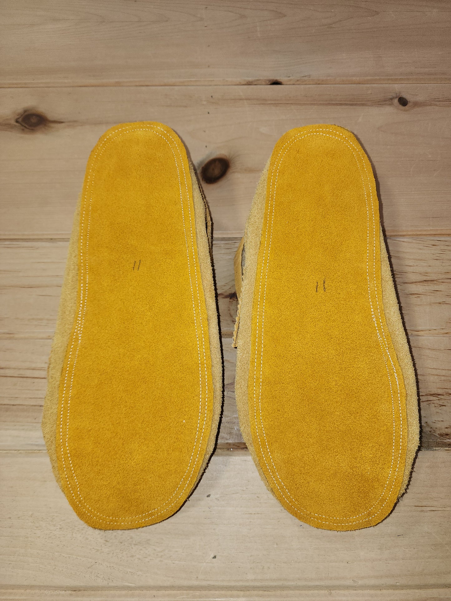 Moccasin Size 11