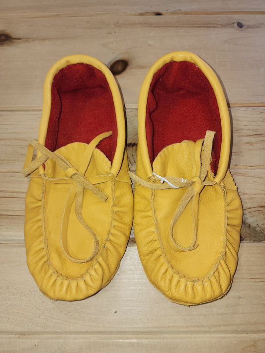 Moccasins Size 10