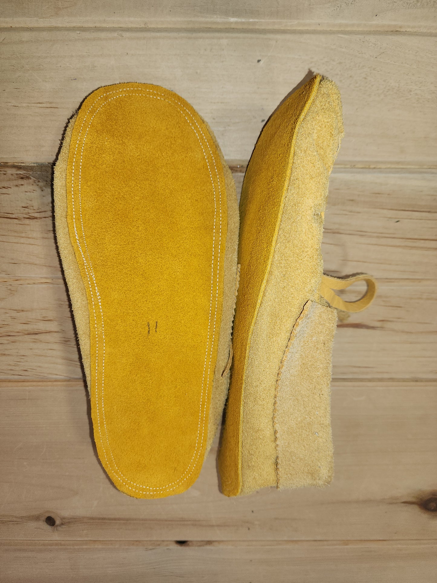 Moccasin Size 11