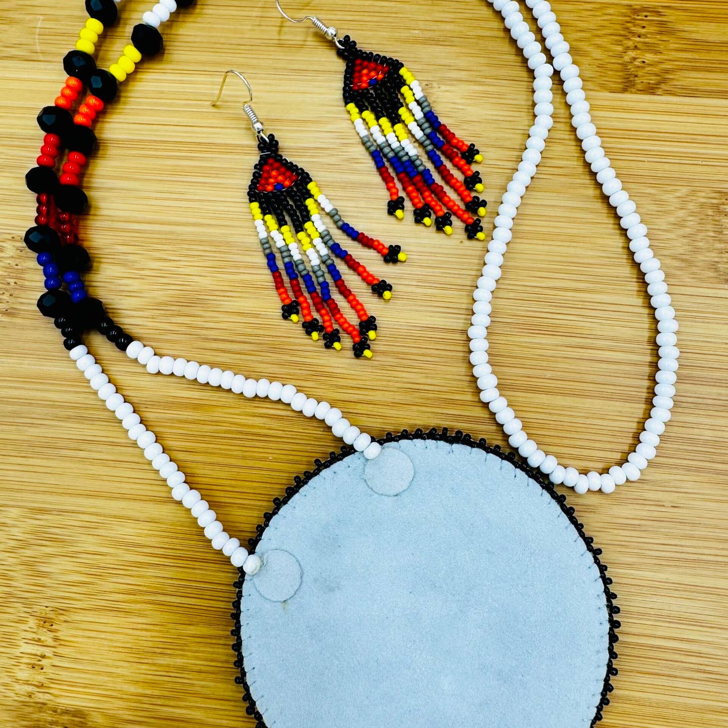 Beaded - Grey Black - Eagle Necklace Earrings Set