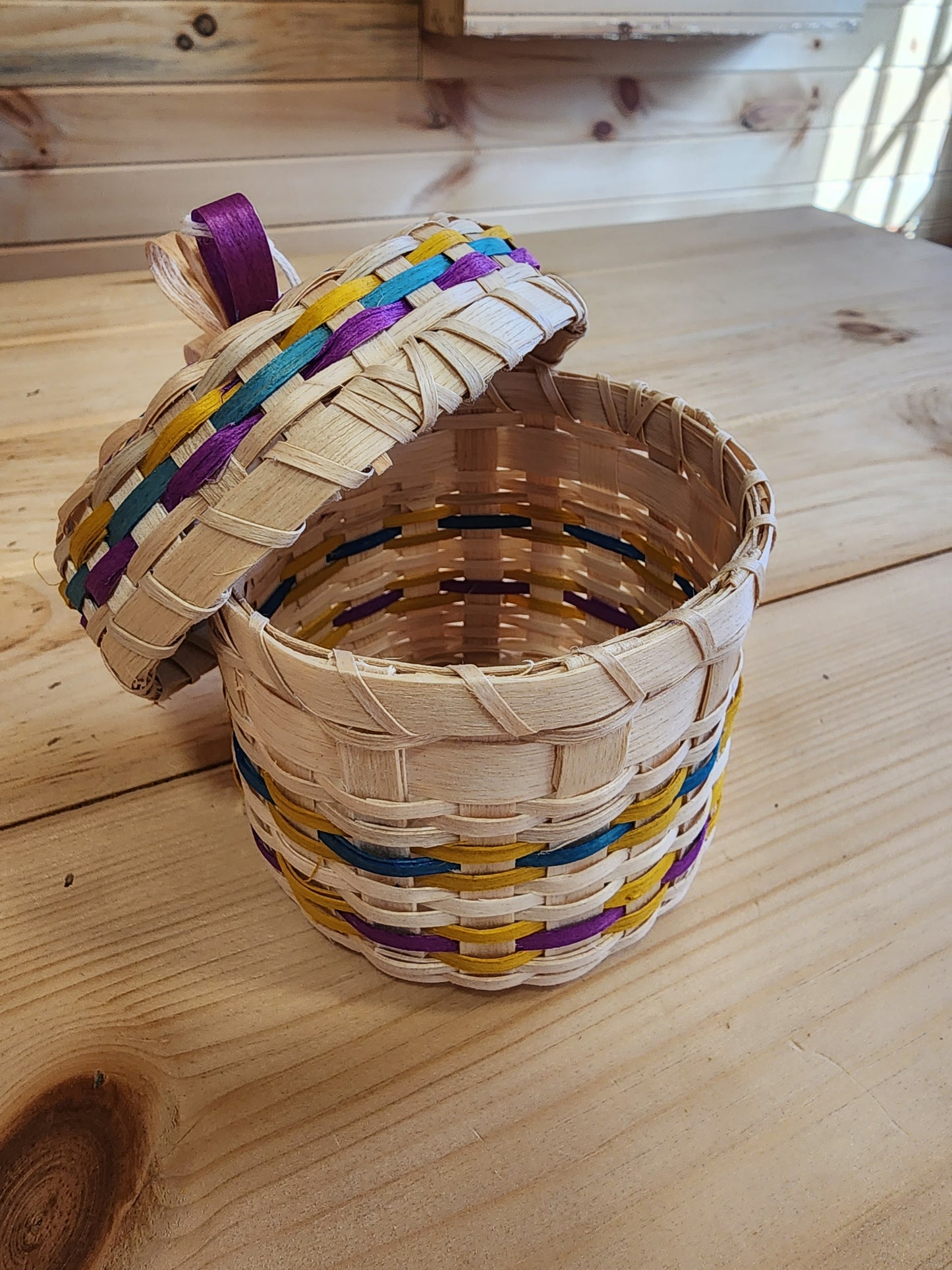 Small - Ash Basket - with Lid - Multi Coulour