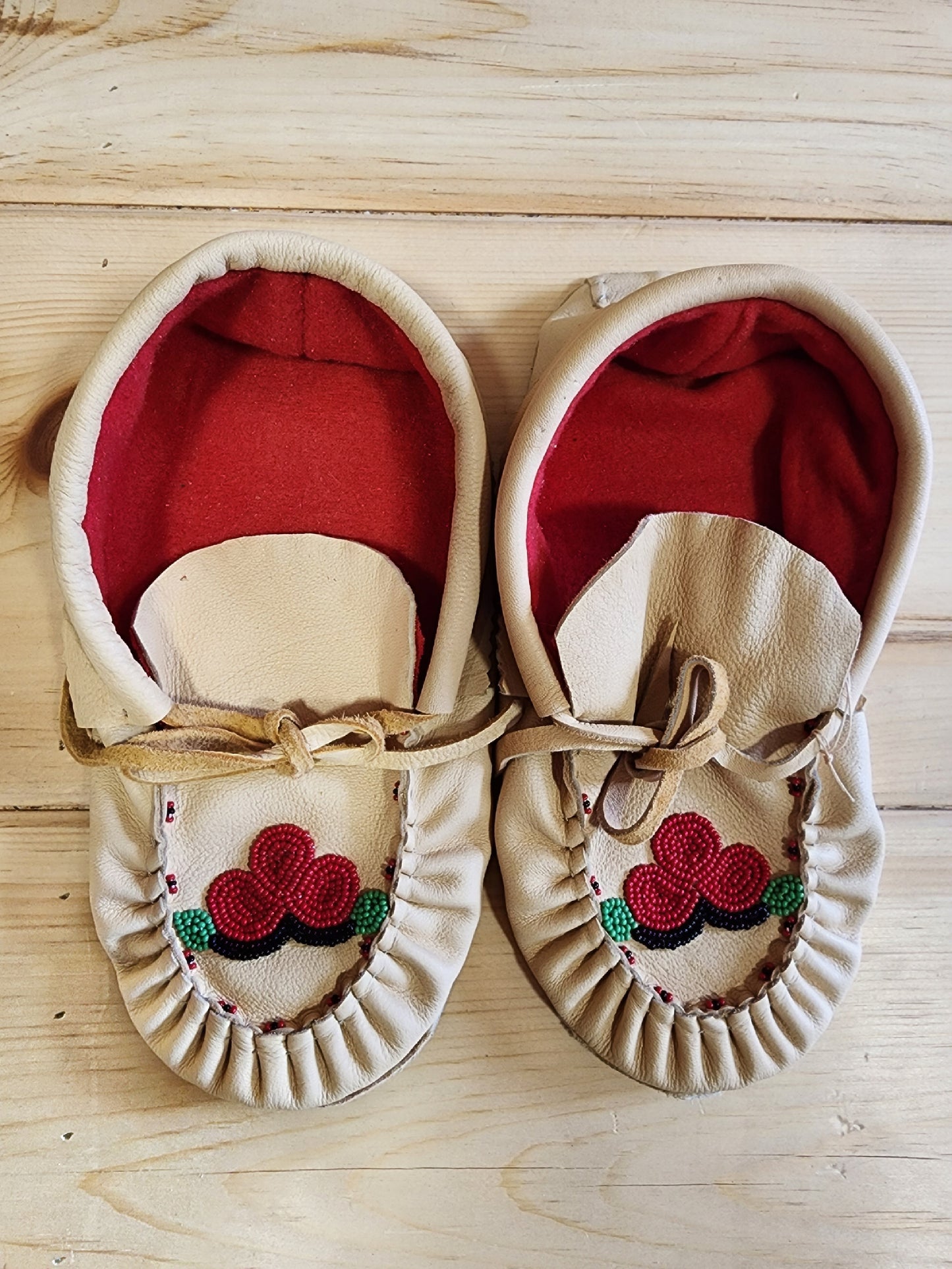 Leather Moccasins - Size 5 (U.S.) - with Beaded Flower Design