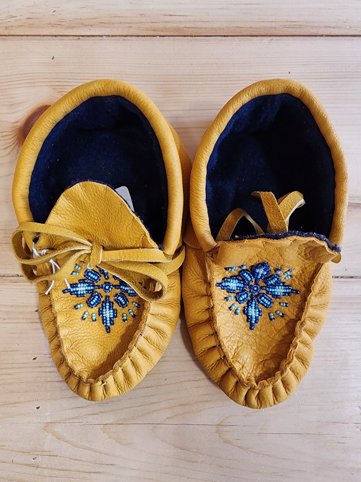 Leather Moccasins - size 2 (U.S.) - with Beaded Snowflake